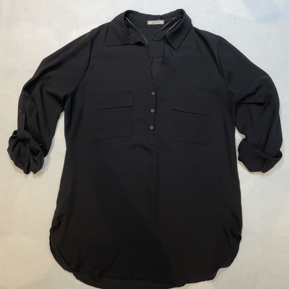 Small BLack Pleione Flowy Spread Collar Blouse Top - Picture 2 of 13